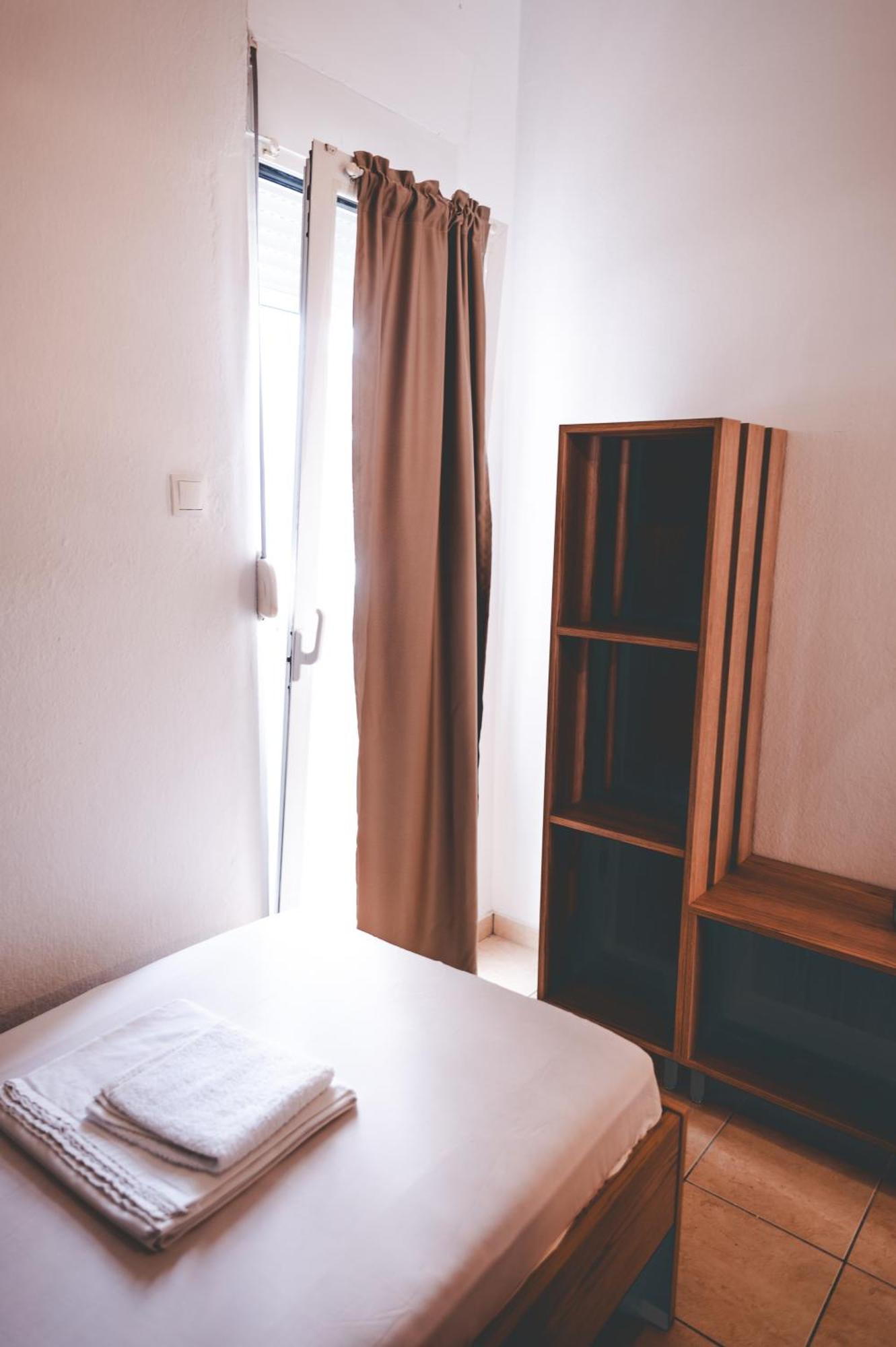 Paralía Μpasias Apartments מראה חיצוני תמונה