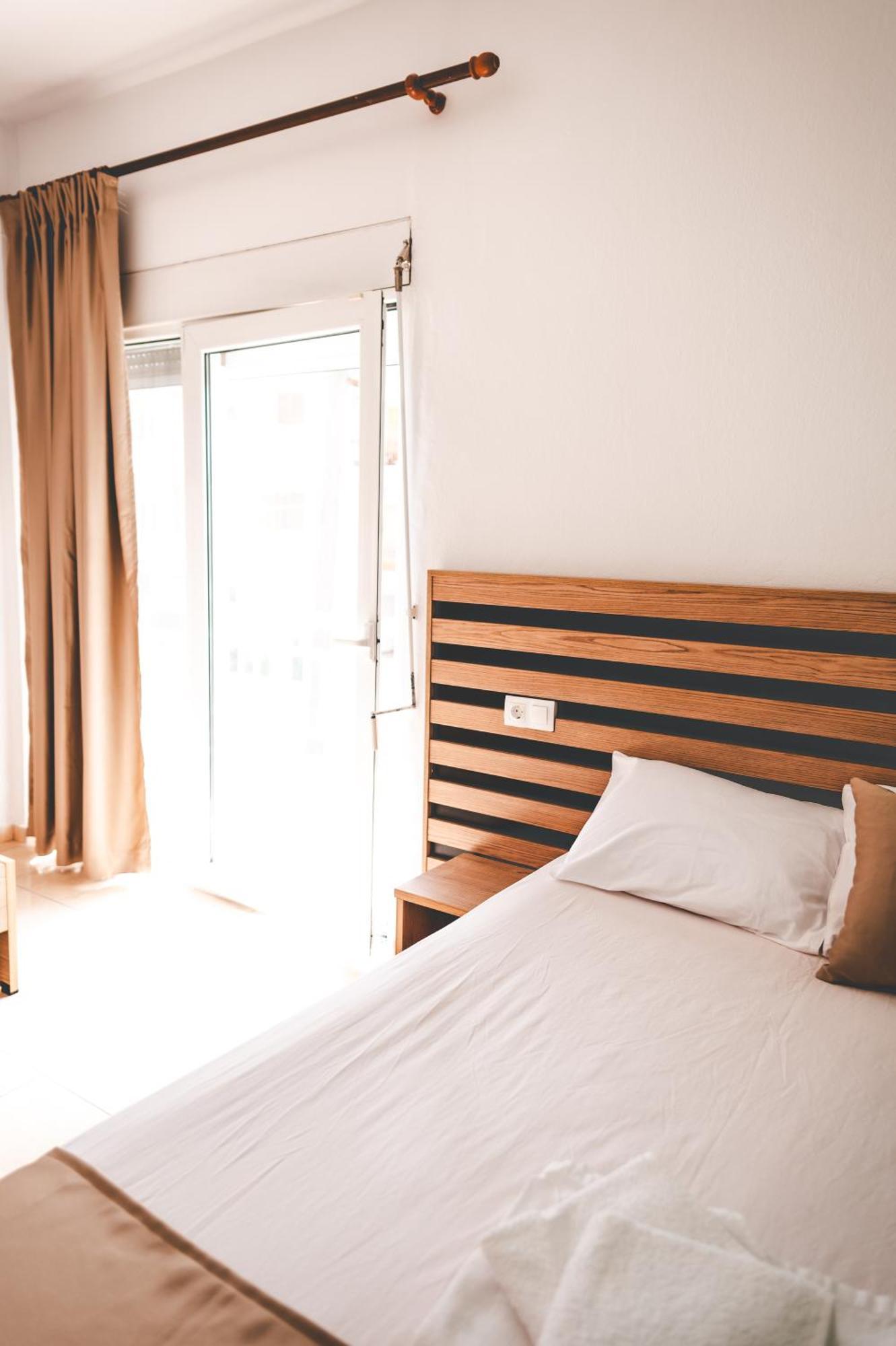 Paralía Μpasias Apartments מראה חיצוני תמונה