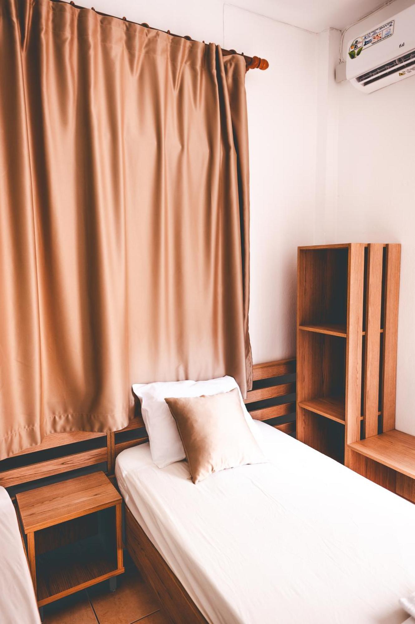 Paralía Μpasias Apartments מראה חיצוני תמונה