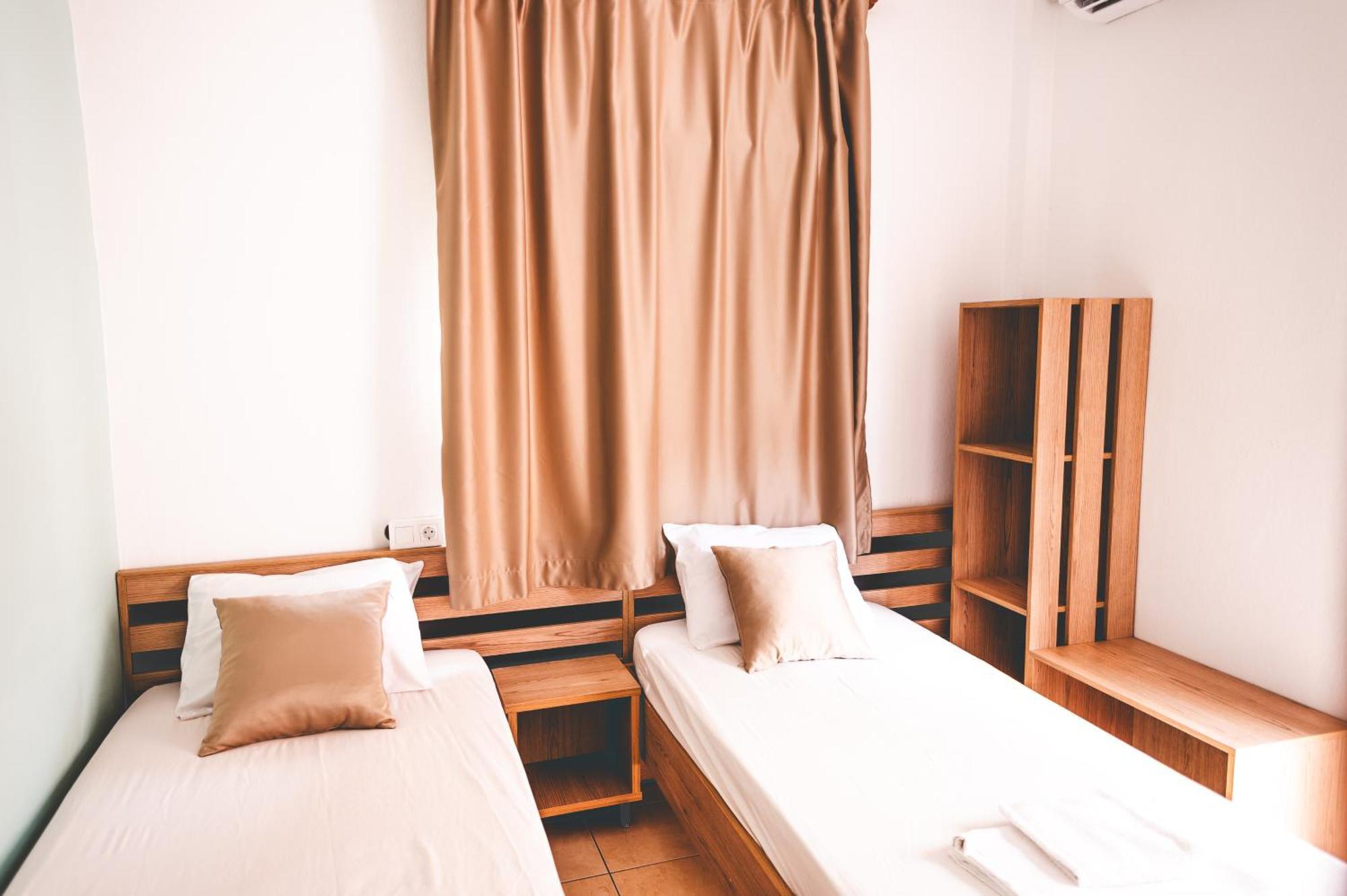 Paralía Μpasias Apartments מראה חיצוני תמונה