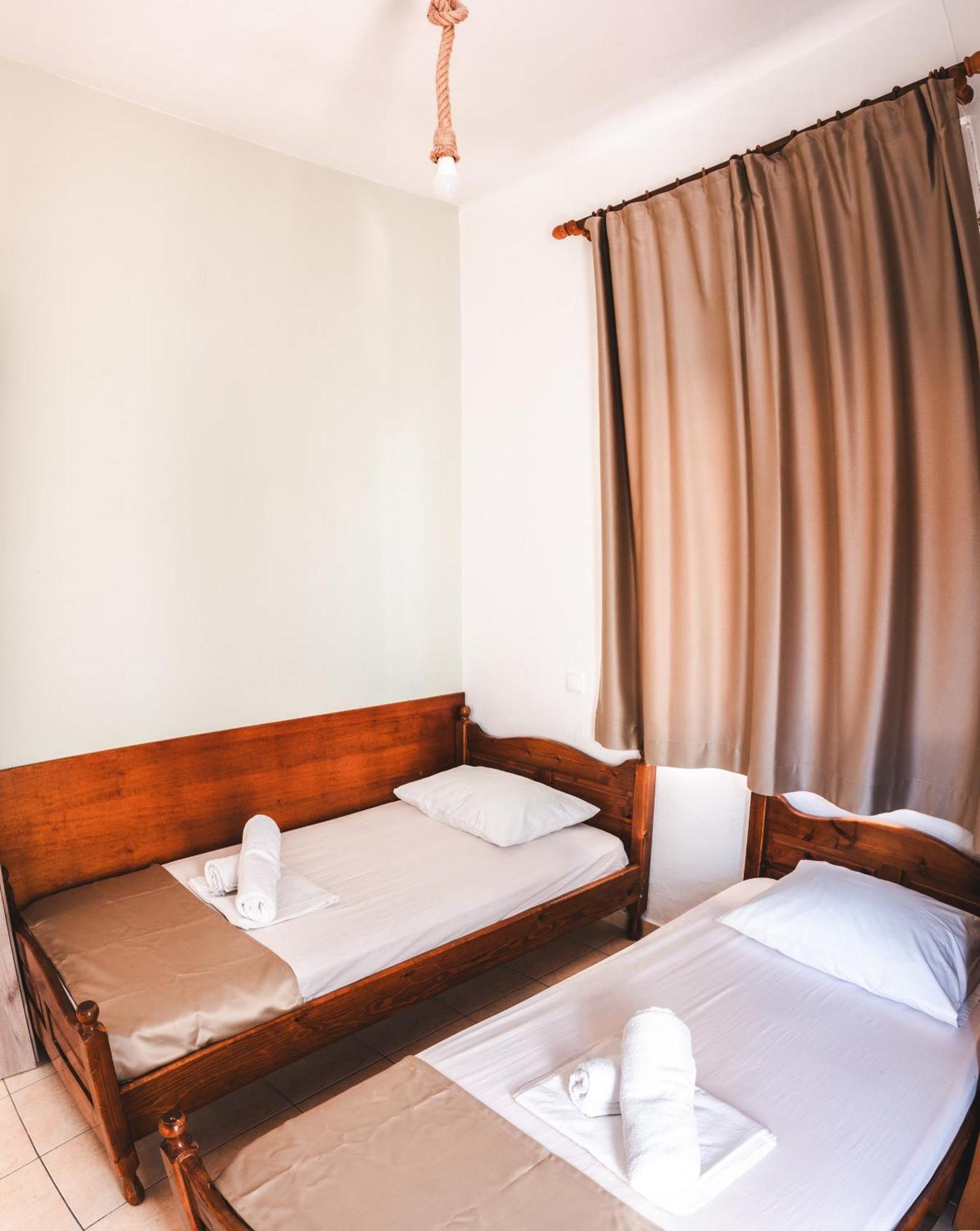 Paralía Μpasias Apartments מראה חיצוני תמונה
